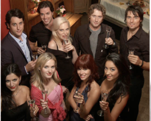 Cupids-Cafe-Series-photo-of-cast-in-the-restaurant